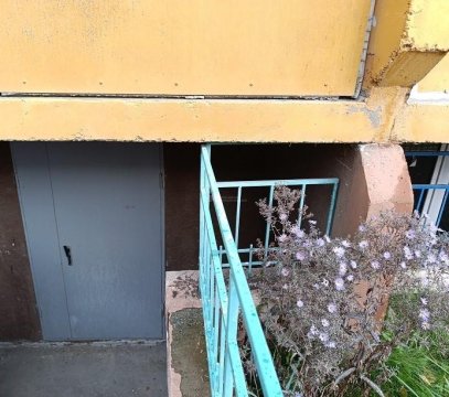 Лот №1, Нежилое помещение - 113,6 кв. м, адрес: Челябинская обл., г. Челябинск, 1-я Эльтонская ул., д. 48, пом. 4, цокольный этаж — фото 1