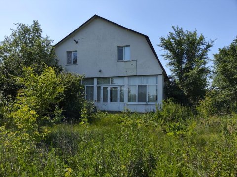Жилое здание -160 кв. м, земельный участок- 3387 +/- 0 кв. м, адрес: Самарская область, Безенчукский р-н, с. Никольское, ул. Зеленая Лука, д. 10а — фото 1