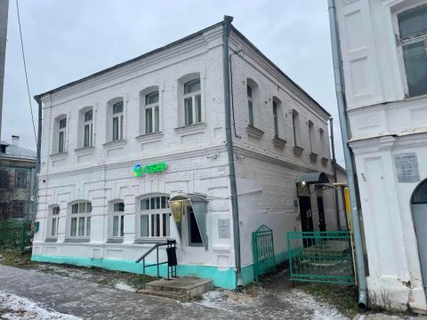 Продажа нежилых помещений общей площадью 189,5 кв.м. с обратной арендой, расположенных по адресу: Костромская область, муниципальный округ Парфеньевский, село Парфеньево, улица Ленина, дом 53